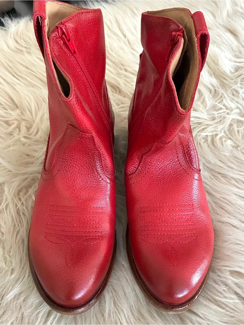 Miz Mooz NWOT Carlitos Western Bootie’s Sz 37, 7 US